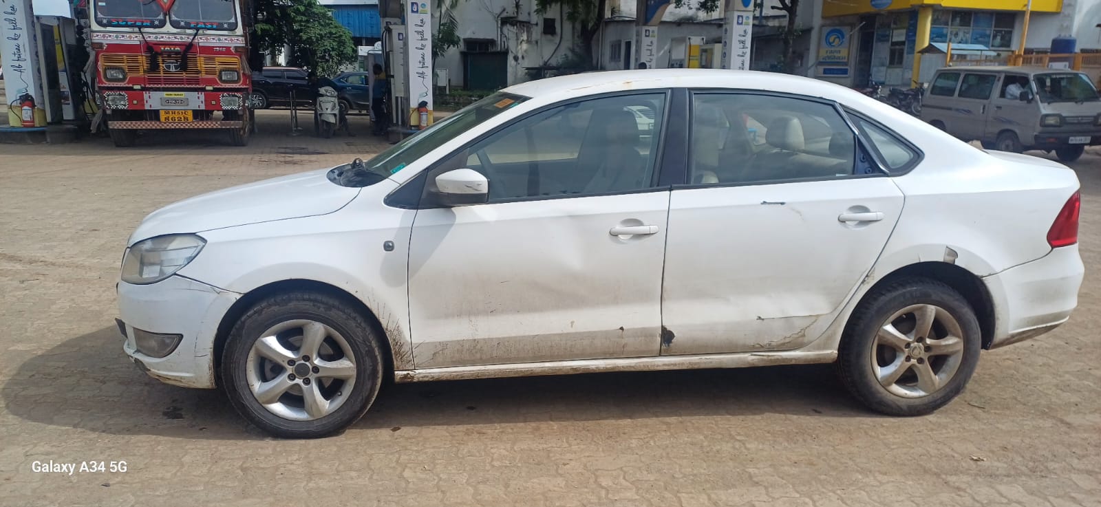 Skoda Rapid(2011-2014) Active 1.6 Tdi Cr Mt